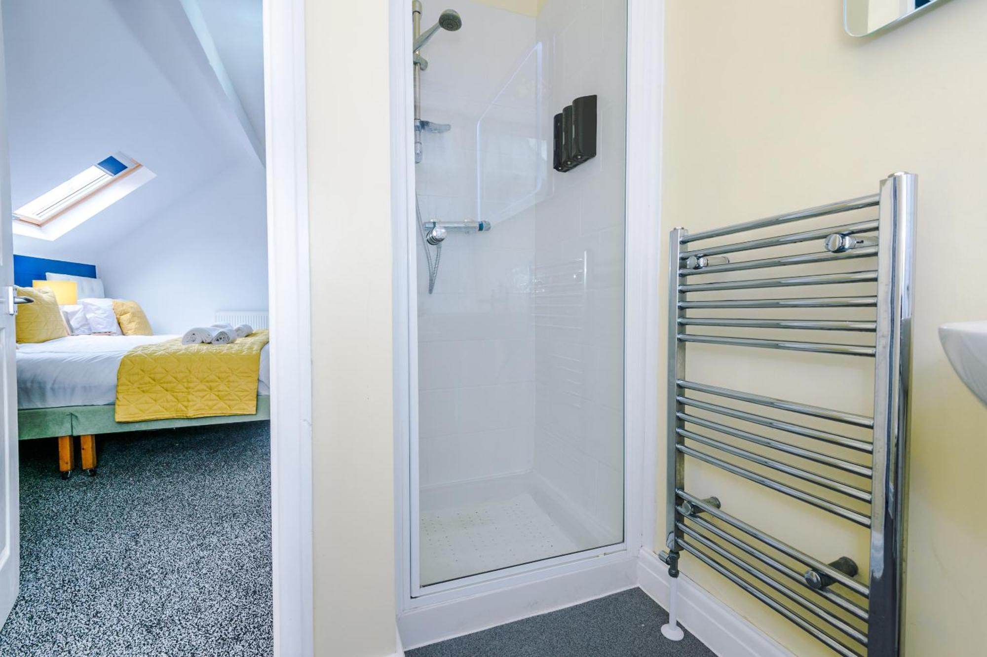 Pebbles Guest House Blackpool Oda fotoğraf