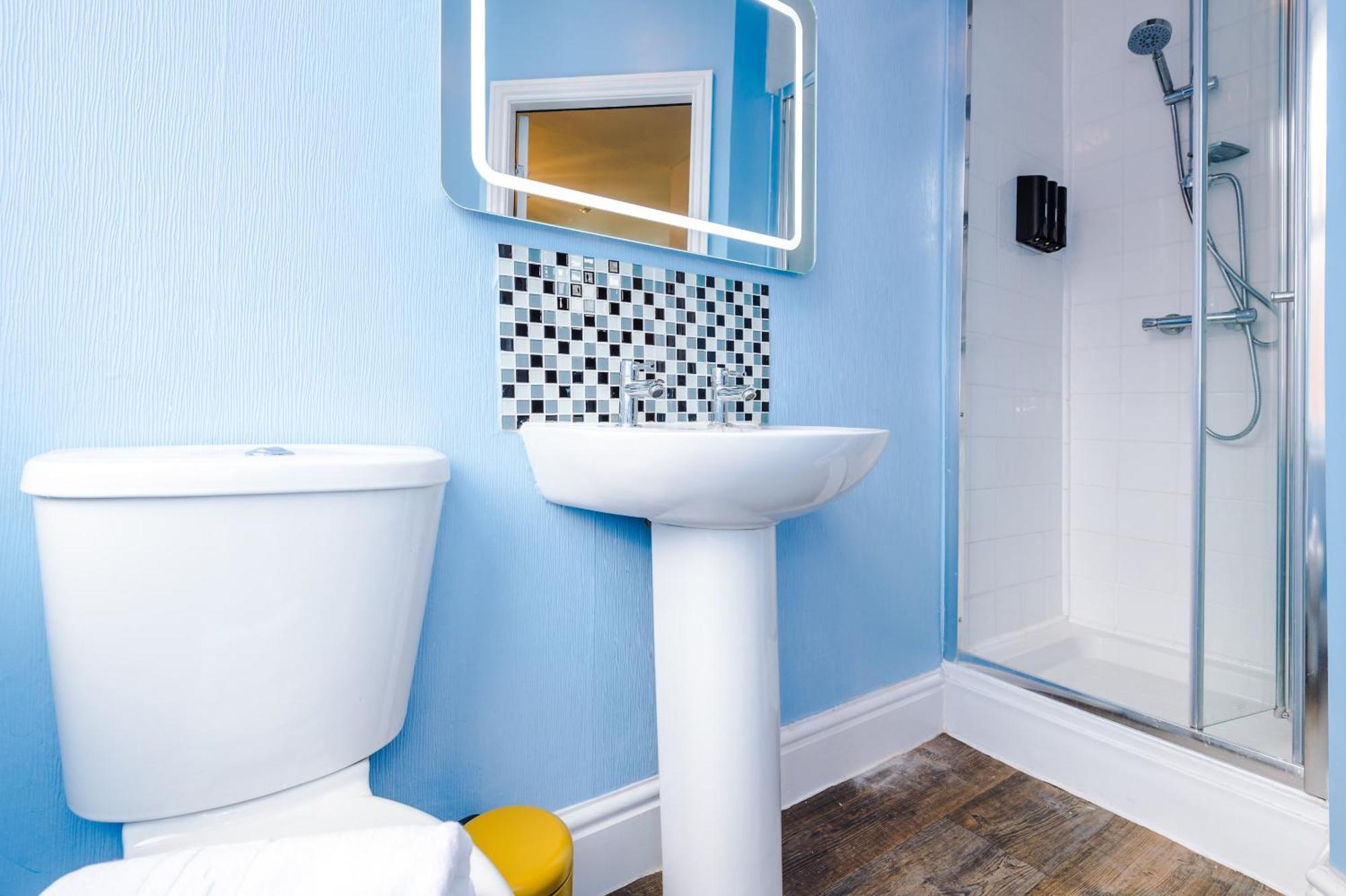 Pebbles Guest House Blackpool Oda fotoğraf